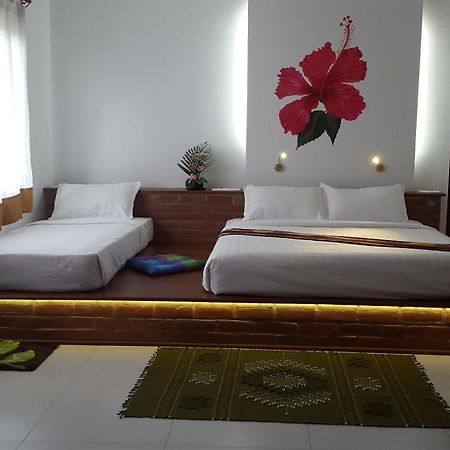 Thanakha Inle Hotel Nyaung Shwe Pokój zdjęcie